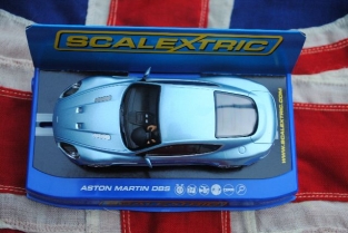 ScaleXtric C3201  Aston Martin DBS 